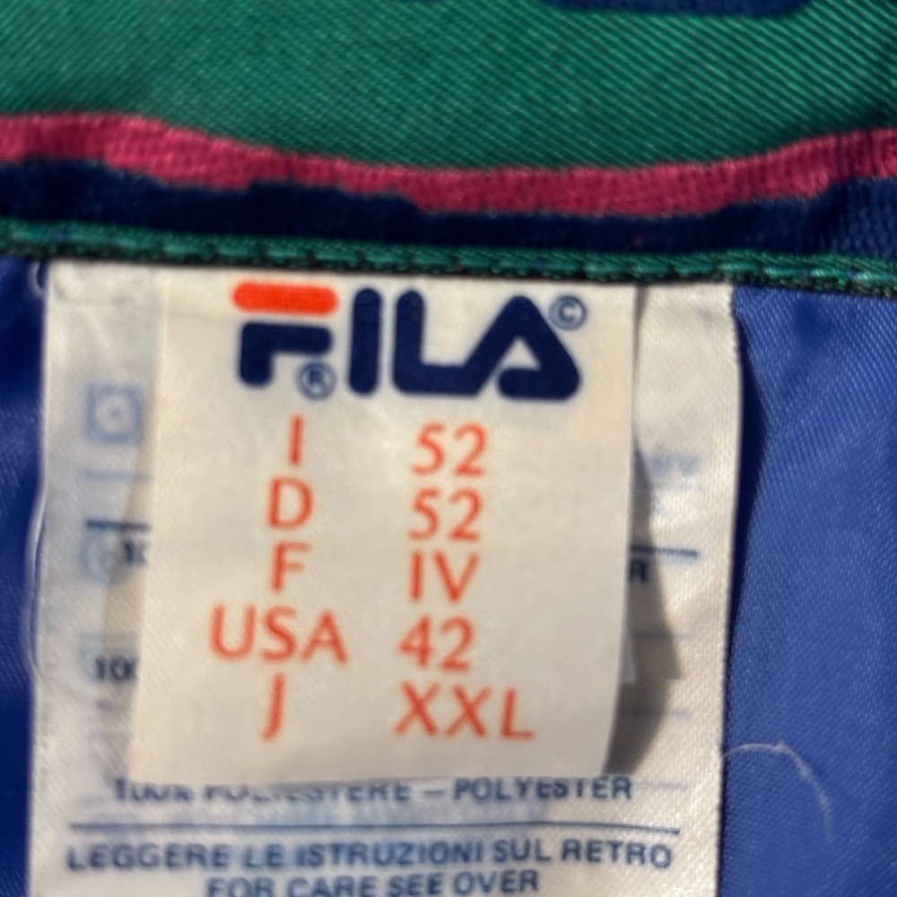 VINTAGE SKI SUIT 90'S
FILA MAGIC LINE Size XXL - Picture 11 of 11
